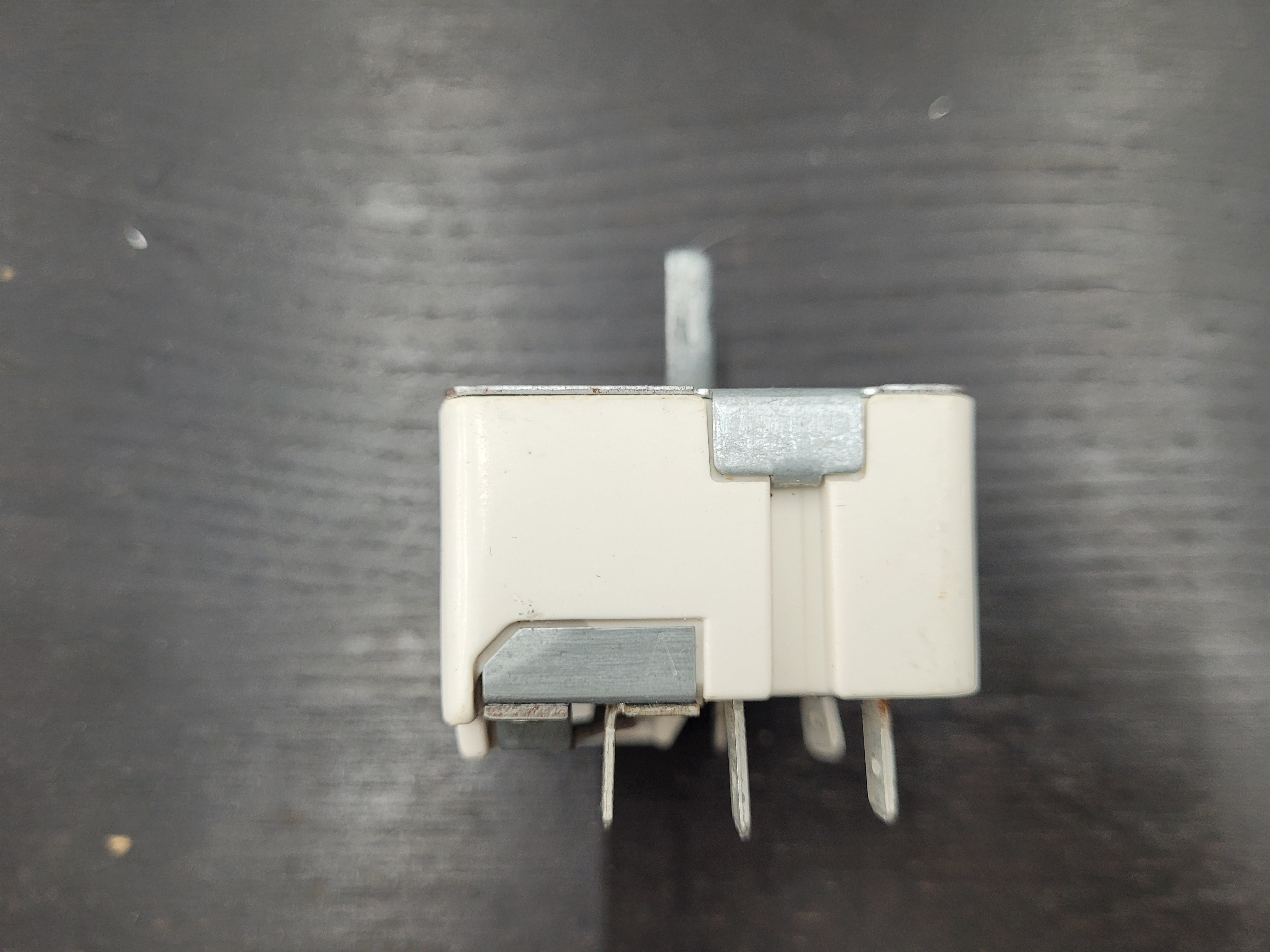 Kenmore Stove Surface Element ControlSwitch 7403P372-60 Kenmore Stove Surface Element ControlSwitch 7403P372-60